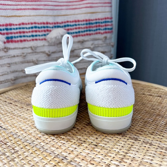 Rothy’s White Terry Lace Up Low Top Sneakers Women’s Size 6 *Retired Model* - Picture 5 of 9